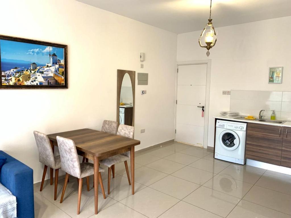 Beautiful & Quiet Two-Bedroom Apartment With Private Garden Lukomorye C1 Cirénia Exterior foto